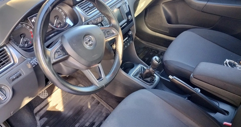 Skoda RAPID cena 28500 przebieg: 255316, rok produkcji 2015 z Bydgoszcz małe 92